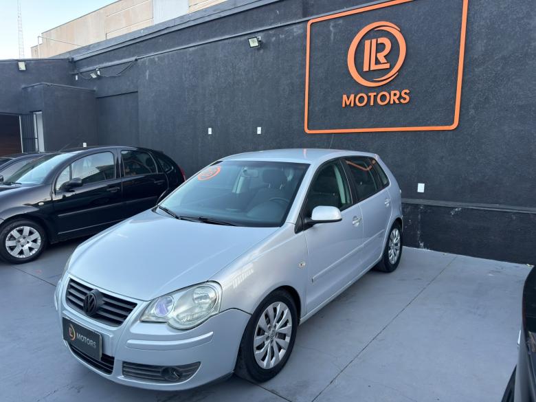 VW - VolksWagen - POLO HATCH  1.6