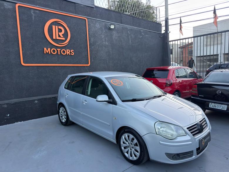 VW - VolksWagen - POLO HATCH  1.6