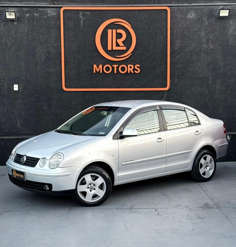 POLO SEDAN 2.0