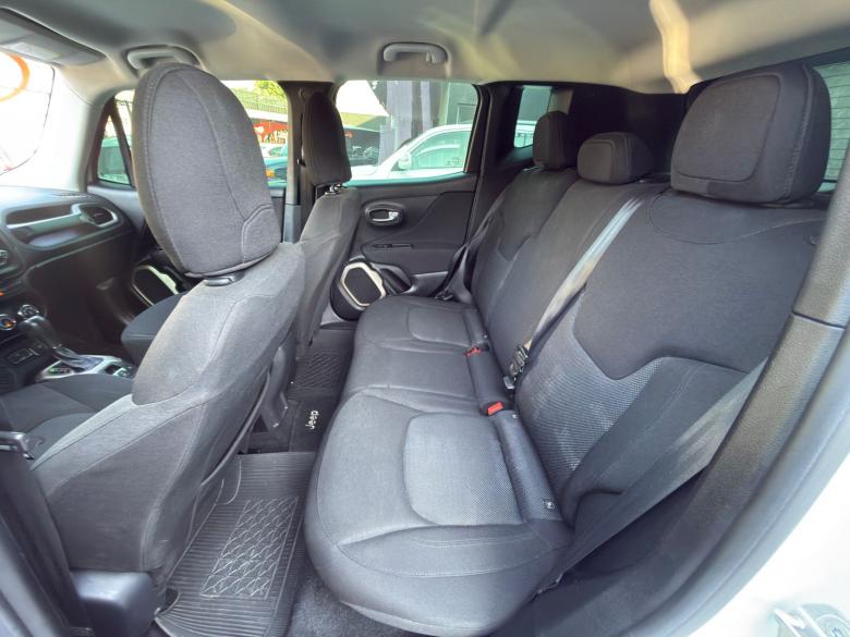 Jeep - RENEGADE SPORT 1.8 AT