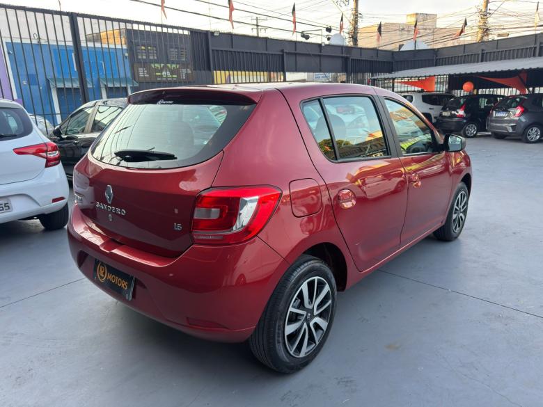 Renault - SANDERO EXP 1.6