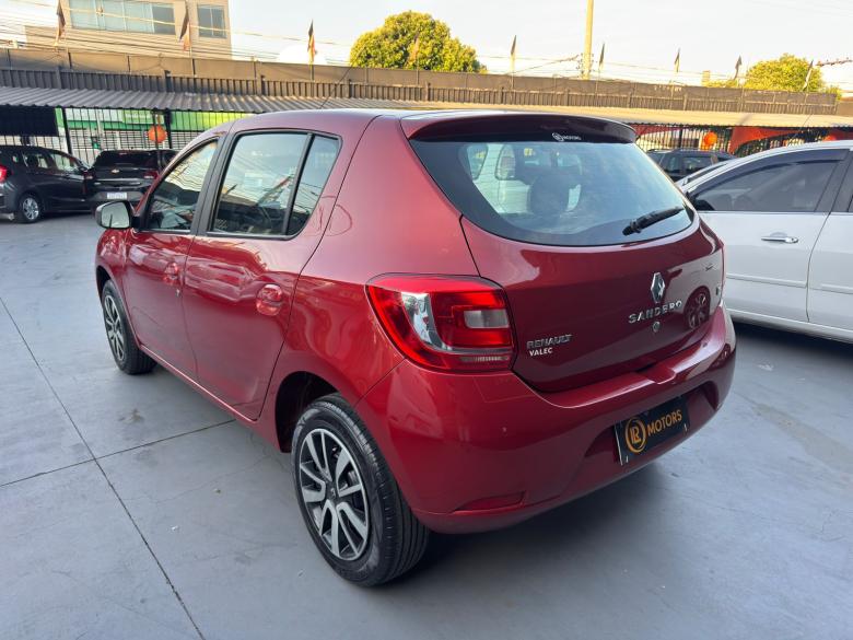 Renault - SANDERO EXP 1.6