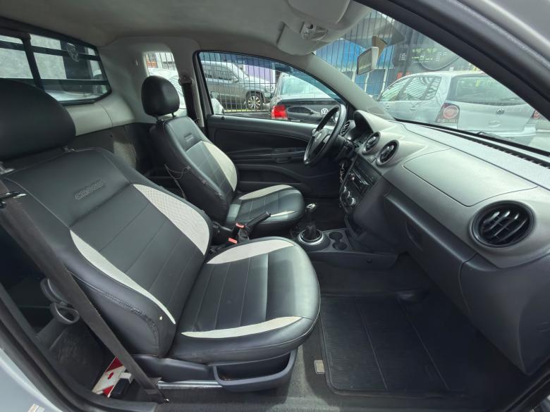 VW - VolksWagen - SAVEIRO CROSS 1.6 CE