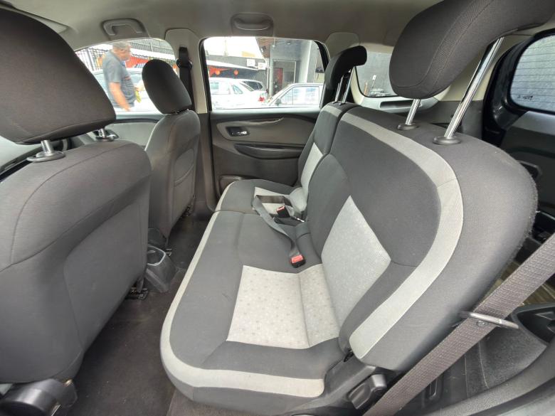 GM - Chevrolet - SPIN 1.8L AT LT