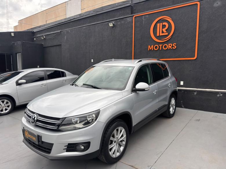 VW - VolksWagen - TIGUAN 2.0 TSI