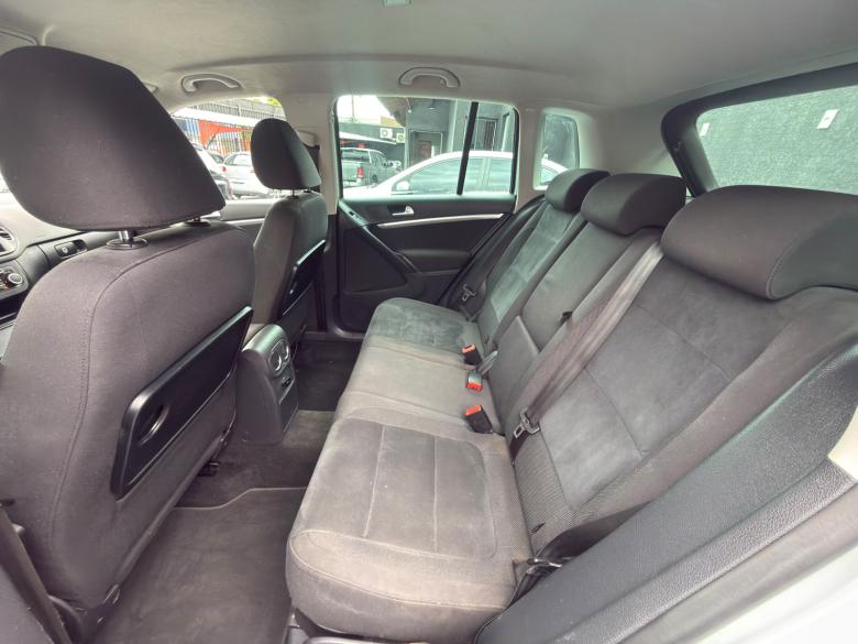 VW - VolksWagen - TIGUAN 2.0 TSI