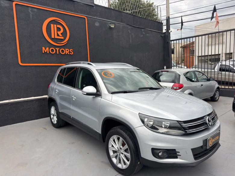 VW - VolksWagen - TIGUAN 2.0 TSI