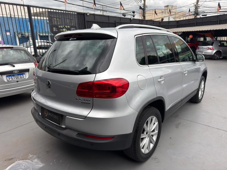 VW - VolksWagen - TIGUAN 2.0 TSI