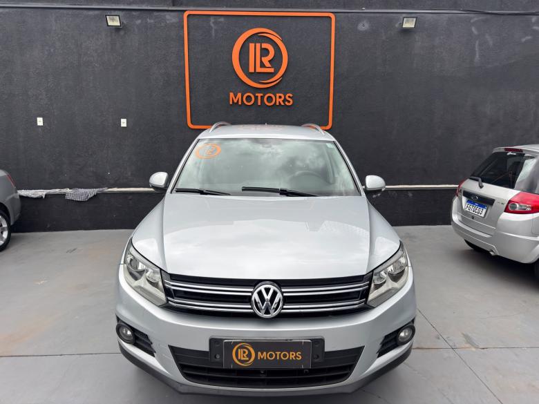 VW - VolksWagen - TIGUAN 2.0 TSI