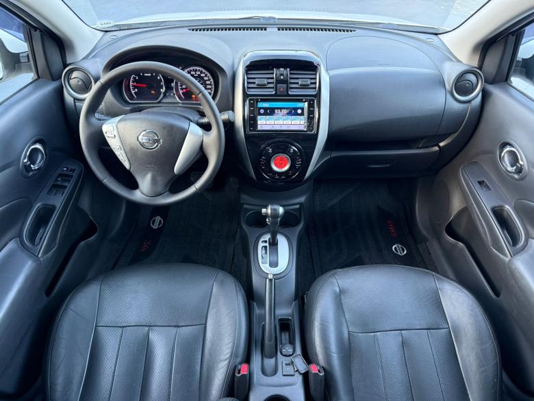 Nissan - VERSA 1.6 UNIQUE CVT