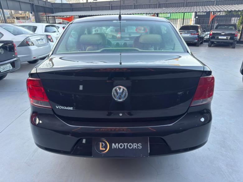 VW - VolksWagen - VOYAGE 1.0